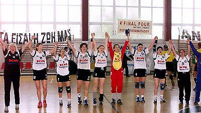 Δύο χαρές και μία ελπίδα!