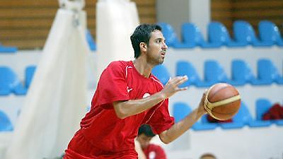 Χατζής και Παπαμακάριος οι αρχηγοί