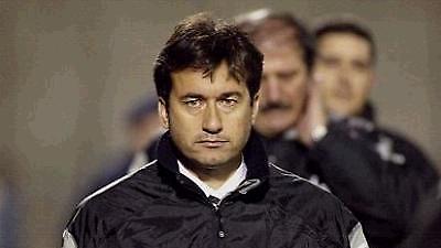 Χατζηνικολάου: «Είμαι δεμένος με τον Ιωνικό»