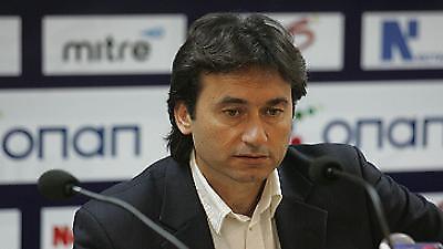 ΙΩΝΙΚΟΣ: Ατομικό για δύο