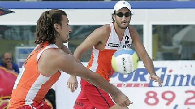 Νίκες για τους πρωταθλητές…