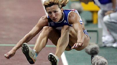 Δεβετζή: «Μάλλον περιμένει το χρυσό…»