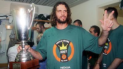 Από το μπάσκετ στην... άρση βαρών;