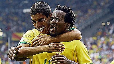 «Τέλος» και η Μπέτις για Ζε Ρομπέρτο