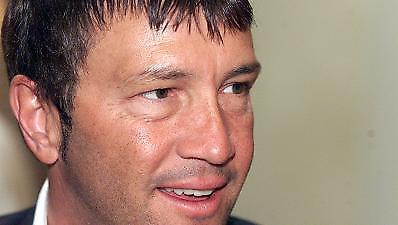 Παρελθόν ο Ζένγκα