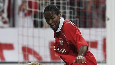 Και η Μπέτις για Ζε Ρομπέρτο