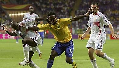 Οδέυει προς Μίλαν ο Ζε Ρομπέρτο