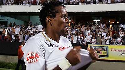 Ζε Ρομπέρτο εναντίον Φέλιξ Μάγκατ