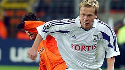 Jupiler League: «Γκέλα» για την Αντερλεχτ