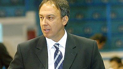 Περιμένει Γκίλμπερτ ο Ιωνικός