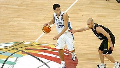 Ζήσης: «Ανοικτή η πρόκριση και τα σενάρια»