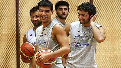 Ζήσης: «Όλοι θέλουν να μας νικήσουν»