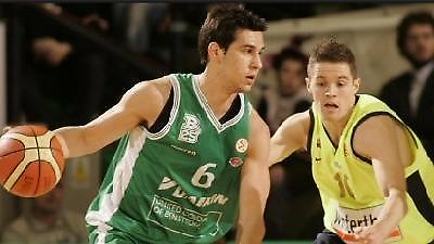 Νίκη με buzzer-beater από Ζήση για τη Μπενετόν