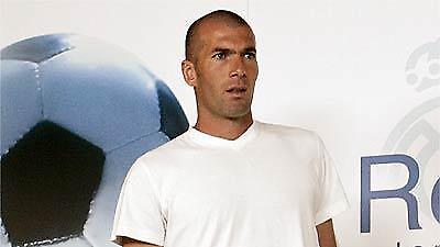 Όλο και πιο κοντά στο «ναι» ο Ζιντάν