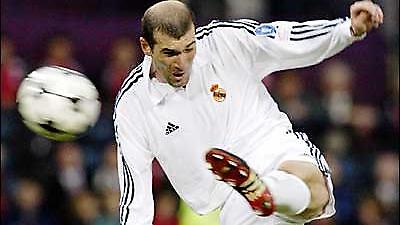 Ζιντάν: «Μπορεί να σταματήσω πριν το 2007»