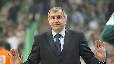 «Θέλουμε το τρόπαιο»