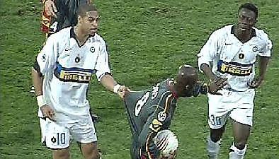 Πεντάλεπτη καθυστέρηση… κατά του ρατσισμού στην Ιταλία