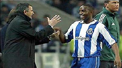 Μουρίνιο: «Εξαιρετική η χρονιά για τον ΜακΚάρθι»