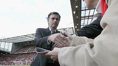 Μουρίνιο: «Απελάστε με»